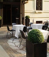 LHP Hotel Napoleon