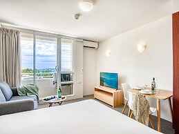 Park Regis Concierge Apartments