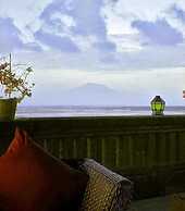 Ellie's Hotel