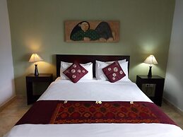 Ellie's Hotel