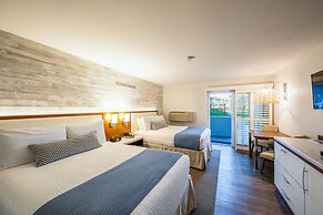 SeaCrest OceanFront Hotel