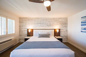 SeaCrest OceanFront Hotel
