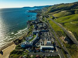 SeaCrest OceanFront Hotel