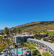SeaCrest OceanFront Hotel