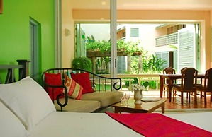 Chom View Hotel