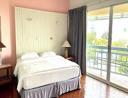 Chom View Hotel