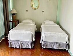 Chom View Hotel