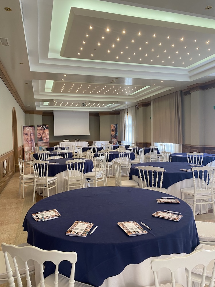 Altafiumara Resort & Spa