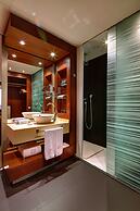 Olivia Plaza Hotel