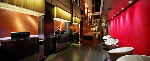 Olivia Plaza Hotel