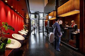 Olivia Plaza Hotel