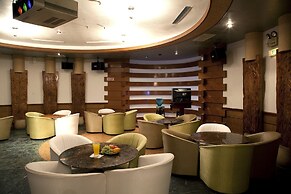 Kentington Resort