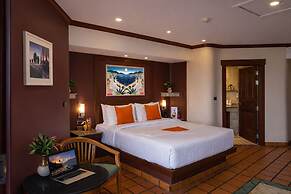 Pacific Club Resort