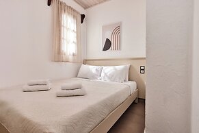 Mila Malia Studios Hotel