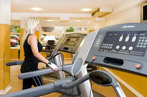 Holiday Beach Budapest Wellness & Conference Hotel