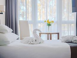 Holiday Beach Budapest Wellness & Conference Hotel