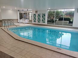 Hi Surf Beachfront Resort Apartments