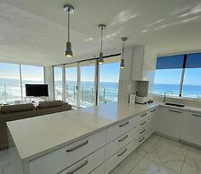 Hi Surf Beachfront Resort Apartments