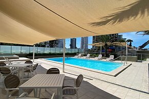 Hi Surf Beachfront Resort Apartments