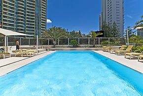 Hi Surf Beachfront Resort Apartments