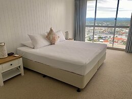 Hi Surf Beachfront Resort Apartments