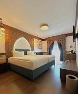 Adalya Port Hotel