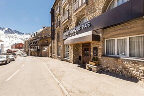 Hotel Grand Pas by Nexta