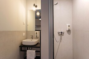 Font Andorra Hostel by Nexta