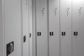 Font Andorra Hostel by Nexta