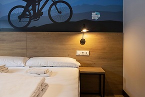 Font Andorra Hostel by Nexta