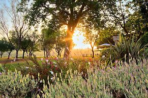 Centurion Golf Suites Boca Walk