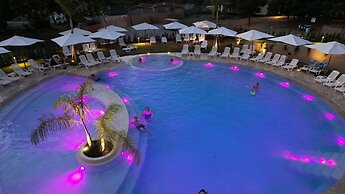 Flaminio Village Bungalow Park - Campground