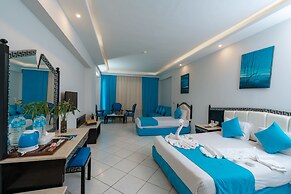 King Tut Aqua Park Beach Resort