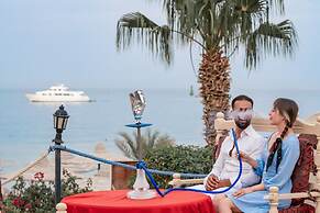 King Tut Aqua Park Beach Resort