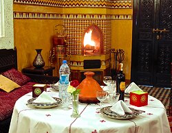 Riad Fes Baraka Piscine & Spa