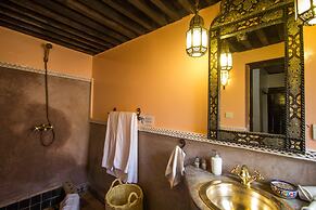 Riad Fes Baraka Piscine & Spa
