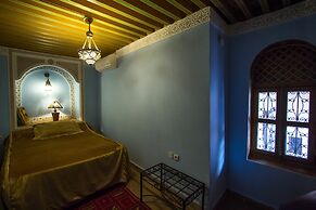 Riad Fes Baraka Piscine & Spa