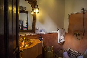Riad Fes Baraka Piscine & Spa