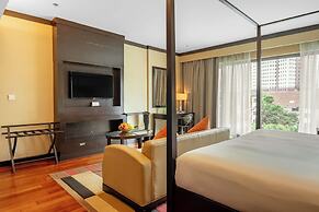 MiCasa All Suite Hotel