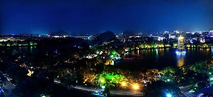 Guilin Lijiang Waterfall Hotel