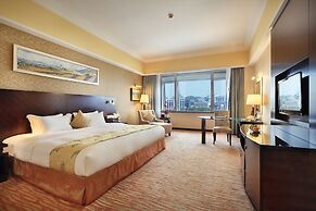 Guilin Lijiang Waterfall Hotel