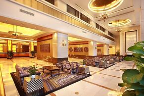 Guilin Lijiang Waterfall Hotel