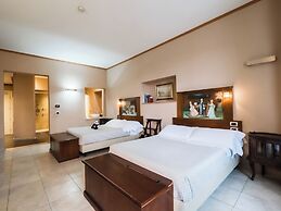 Vogue Hotel