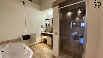Vogue Hotel