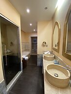 Vogue Hotel