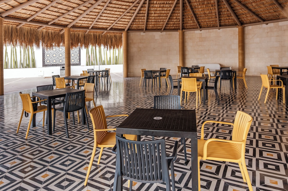 Marinaterra Hotel & Spa