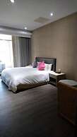 The Loft Seaside Suites