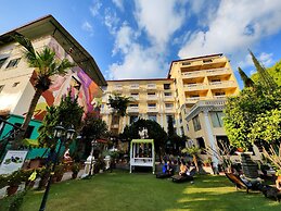 Kathmandu Guest House by KGH Group
