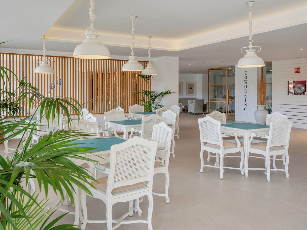 Grupotel Maritimo