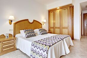 Grupotel Santa Eulària & Spa - Adults Only
